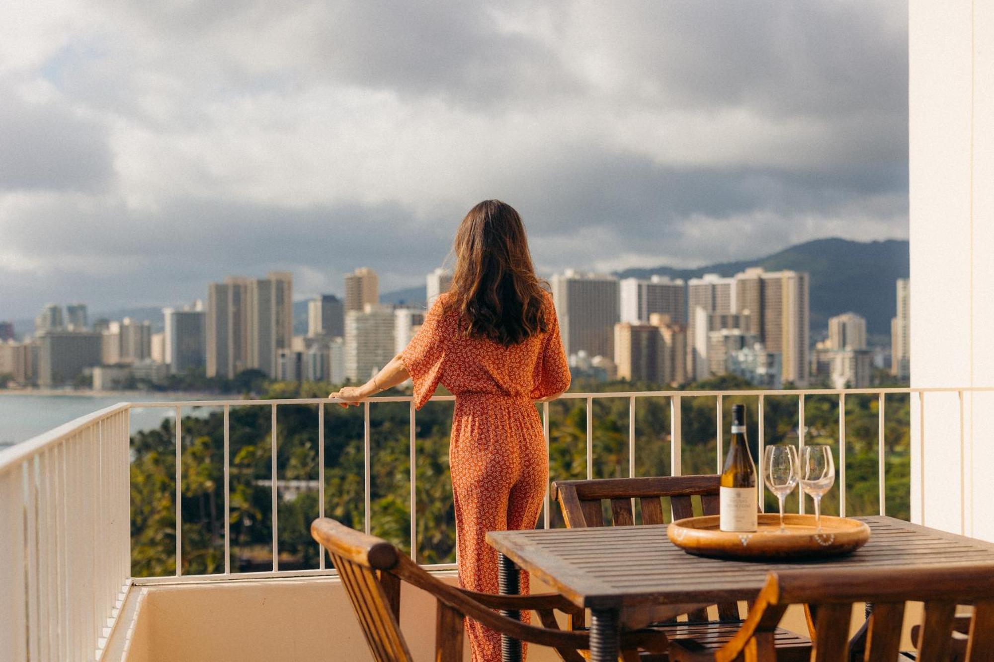 Lotus Honolulu At Diamond Head Hotel Exterior foto